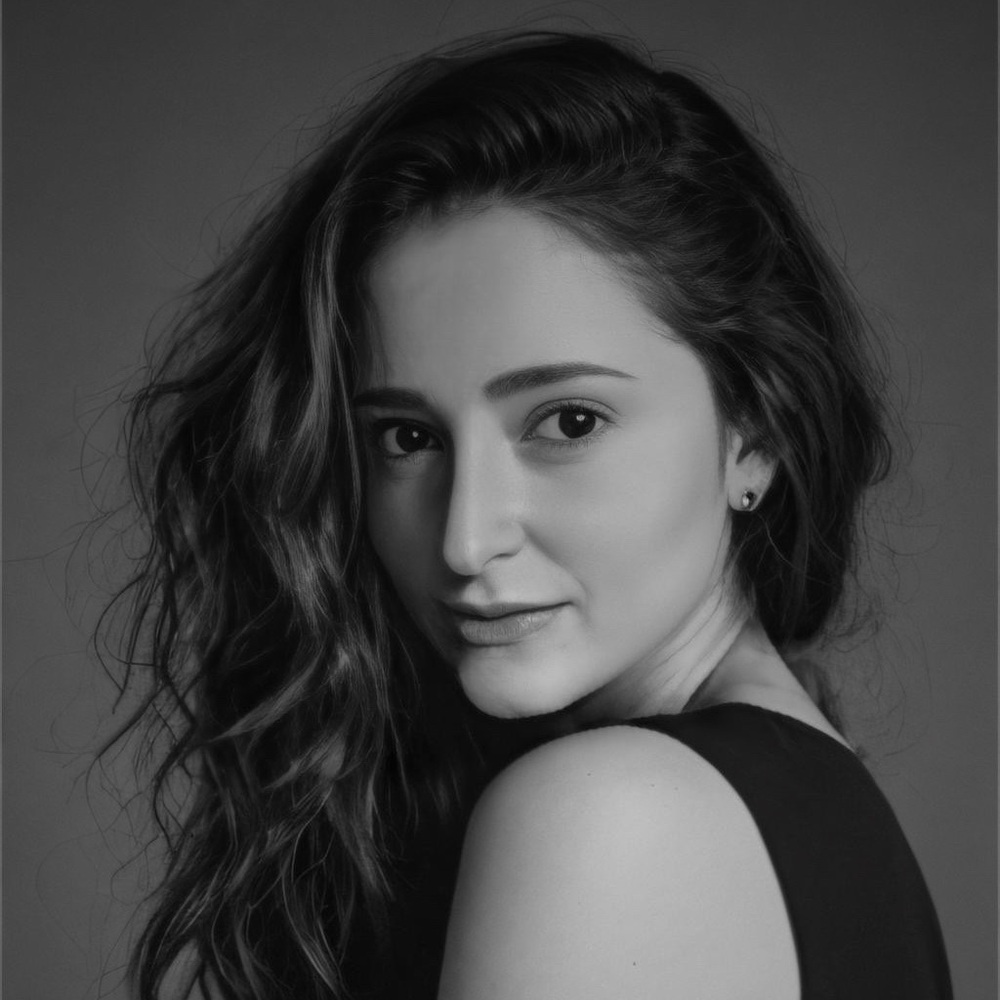 Meet your Posher, Lauren